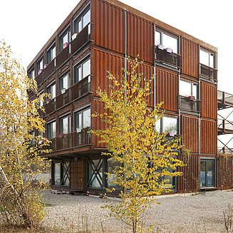 Das coolste Studentenwohnheim der Hauptstadt Berlins namens „Frankie, Johnny & Nelly“ - Eins der drei Wohnensembles von Holzer Kobler Architekturen